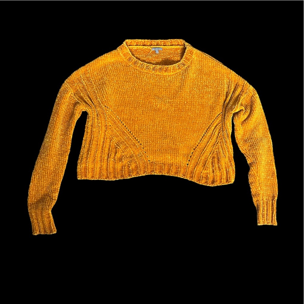 Charlotte Russe Cropped Sweater
